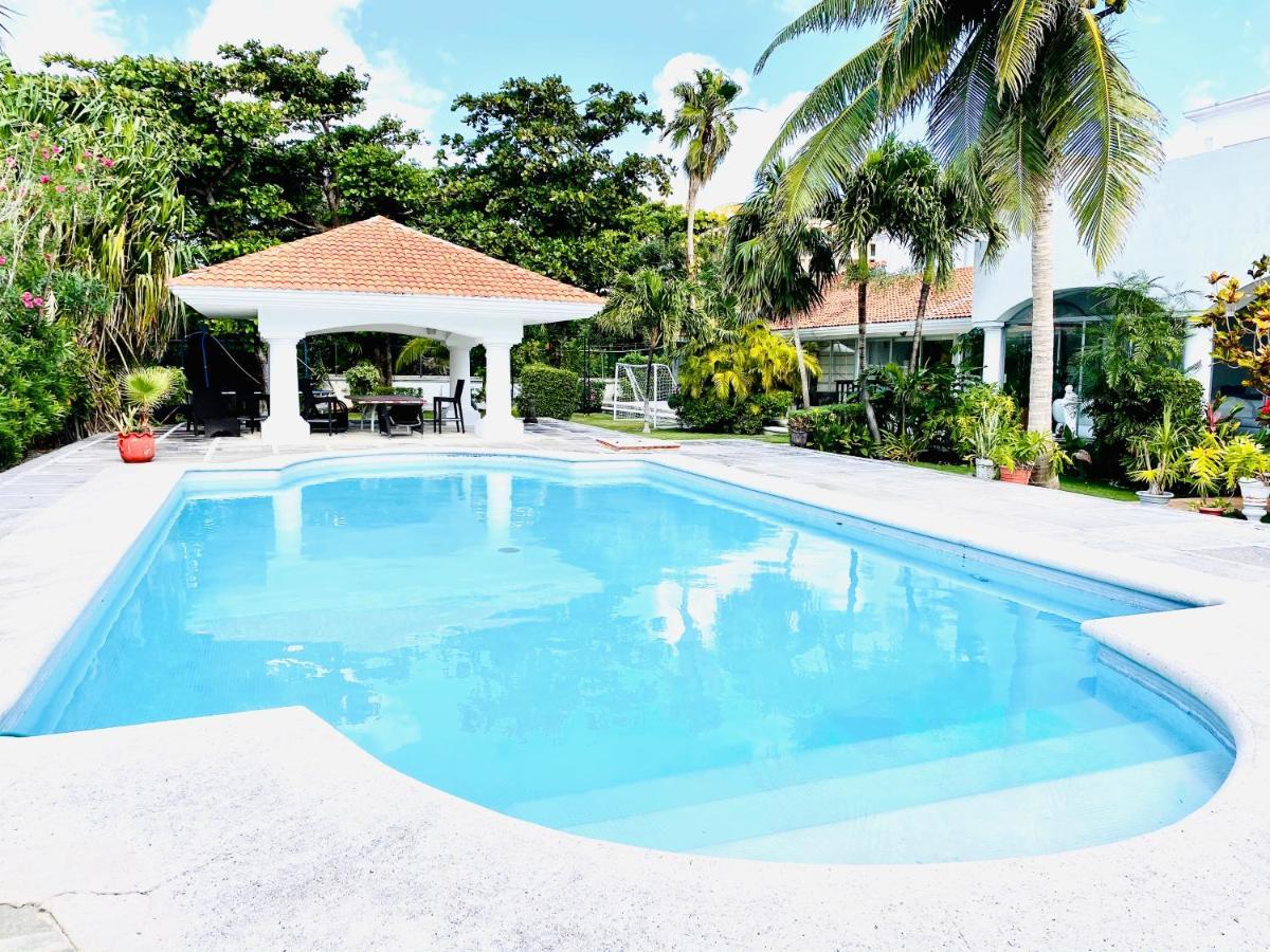 Casa Blanca ZH Kukulkán Mall Cancún Exterior foto